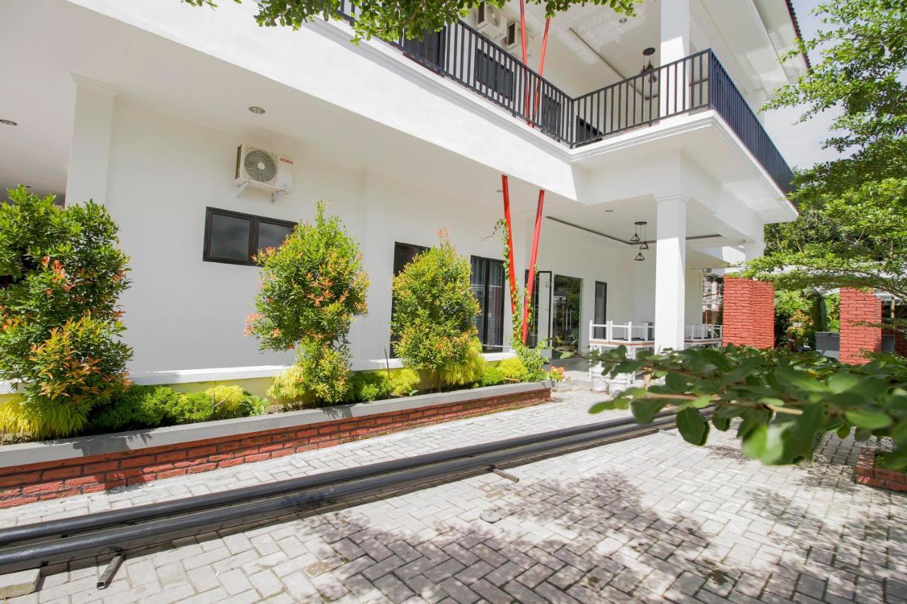 Reddoorz Premium @ Setiabudi Medan Sunggal Eksteriør billede